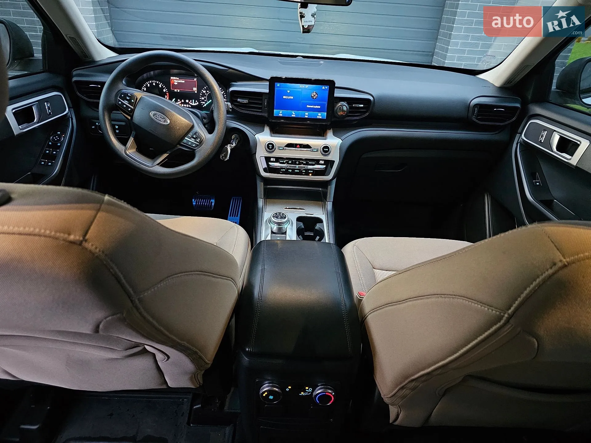 2021 Ford Explorer - мініатюра 18