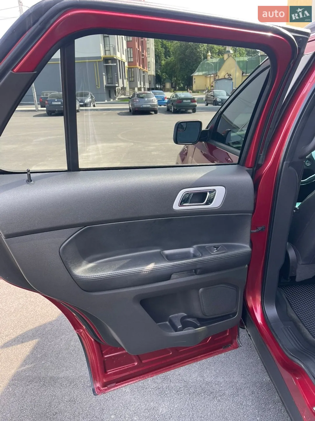 2014 Ford Explorer - мініатюра 26