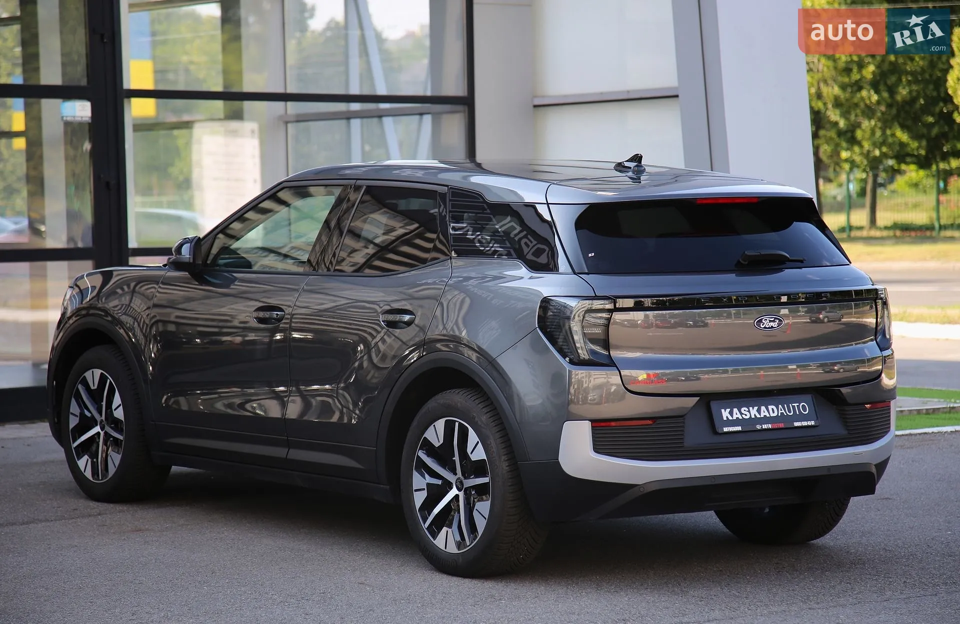 2024 Ford Explorer - мініатюра 4
