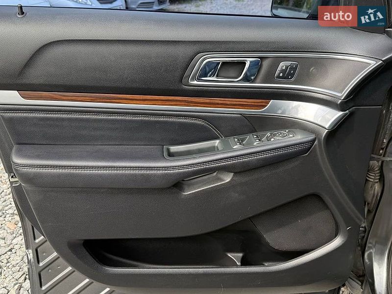 Внедорожник / Кроссовер Ford Explorer 2017 в Бердичеве