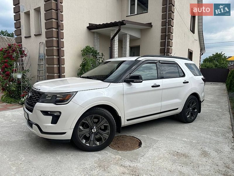 Внедорожник / Кроссовер Ford Explorer 2018 в Киеве