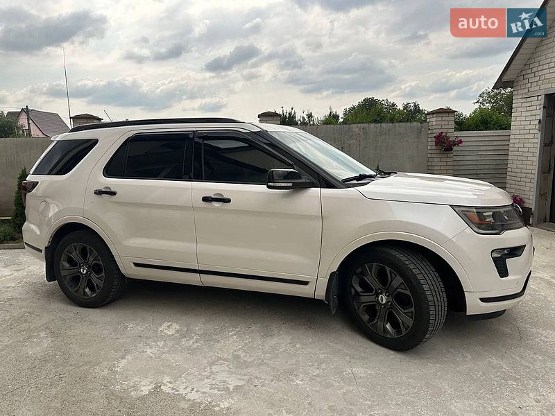 Внедорожник / Кроссовер Ford Explorer 2018 в Киеве