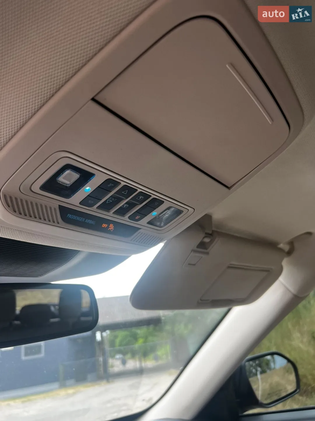 2021 Ford Explorer - мініатюра 21