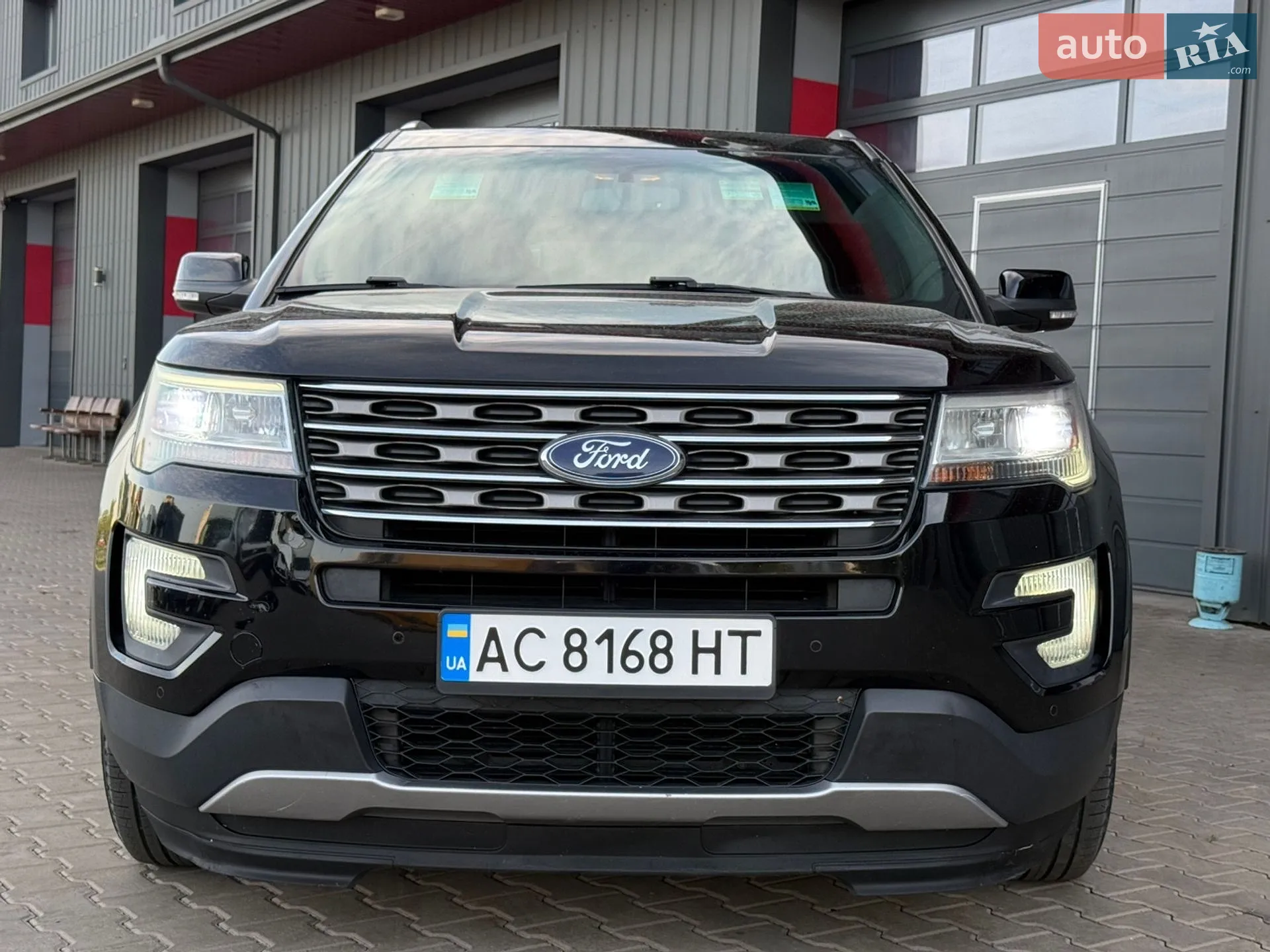 2016 Ford Explorer - мініатюра 7