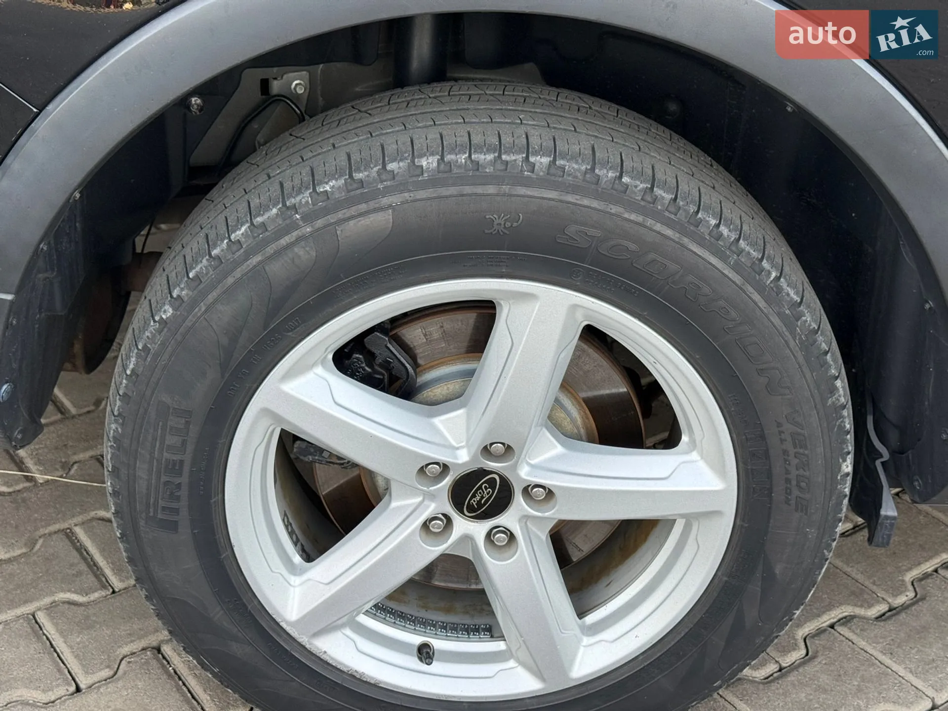 2016 Ford Explorer - мініатюра 13