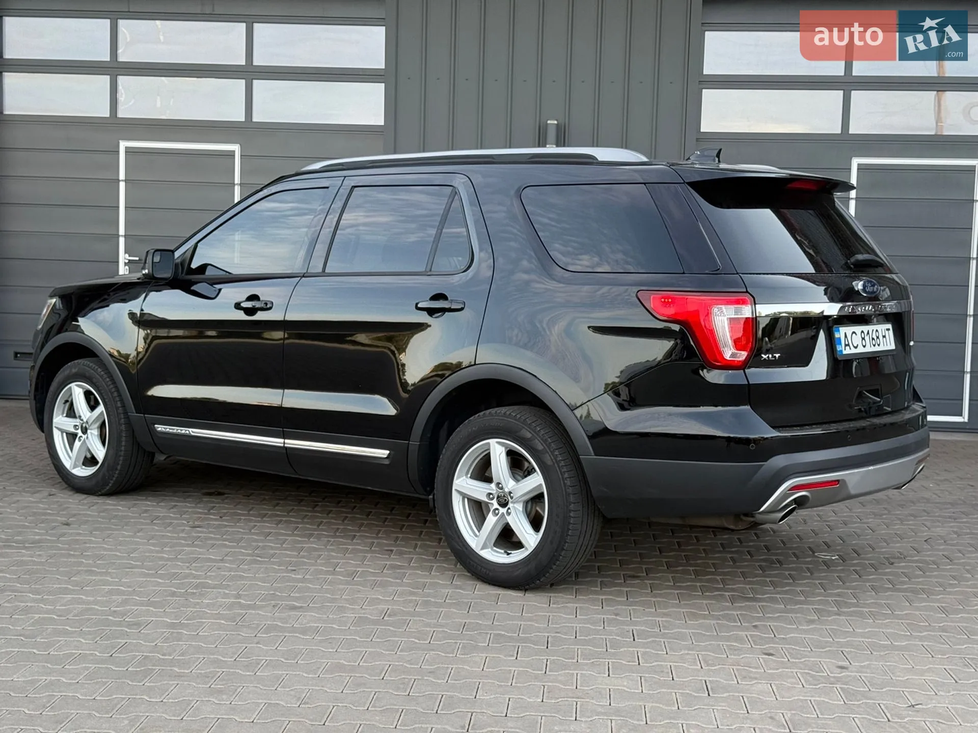 2016 Ford Explorer - мініатюра 31