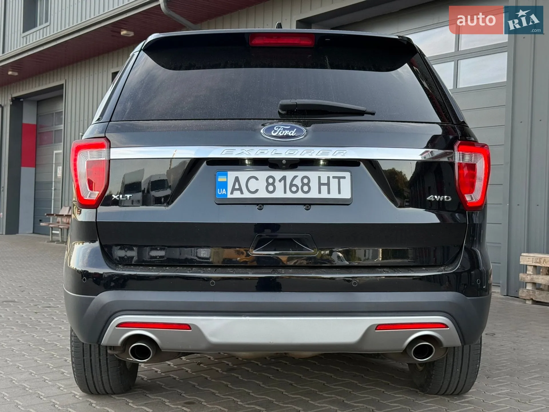 2016 Ford Explorer - мініатюра 38