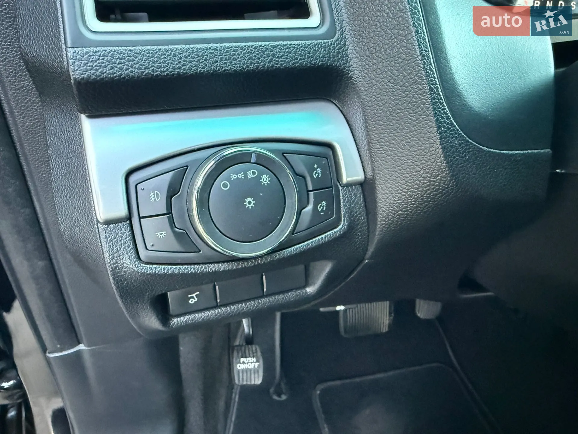 2016 Ford Explorer - мініатюра 93