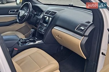 Внедорожник / Кроссовер Ford Explorer 2017 в Харькове