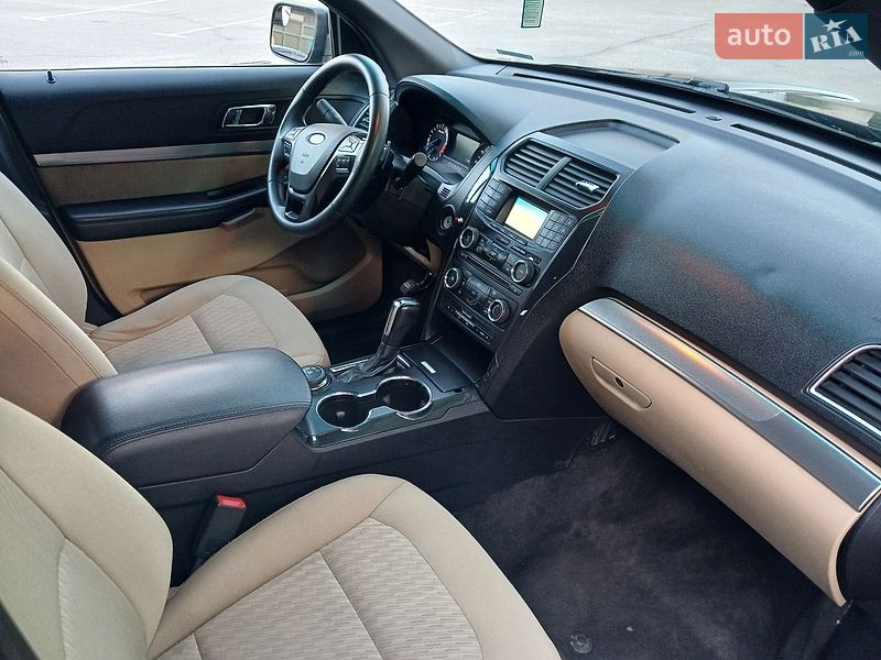 Внедорожник / Кроссовер Ford Explorer 2016 в Днепре фото 7 Внедорожник / Кроссовер Ford Explorer 2016 в Днепре
