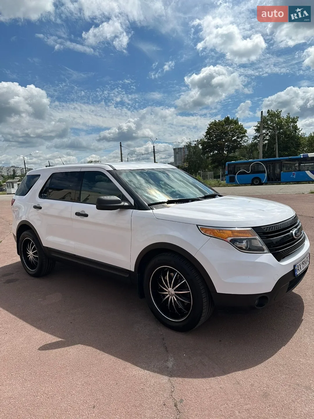 2013 Ford Explorer - мініатюра 2