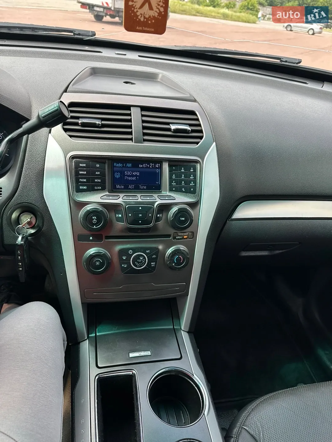2013 Ford Explorer - мініатюра 16