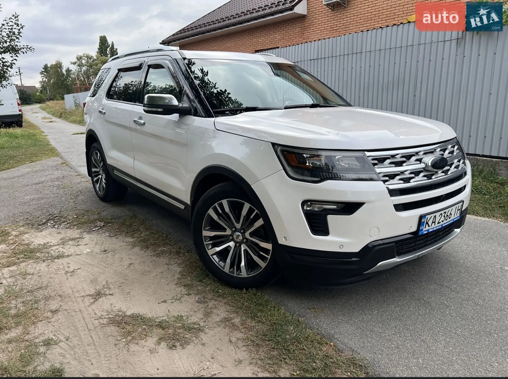 2018 Ford Explorer - мініатюра 14