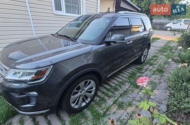 Позашляховик / Кросовер Ford Explorer 2018 в Чечельнику