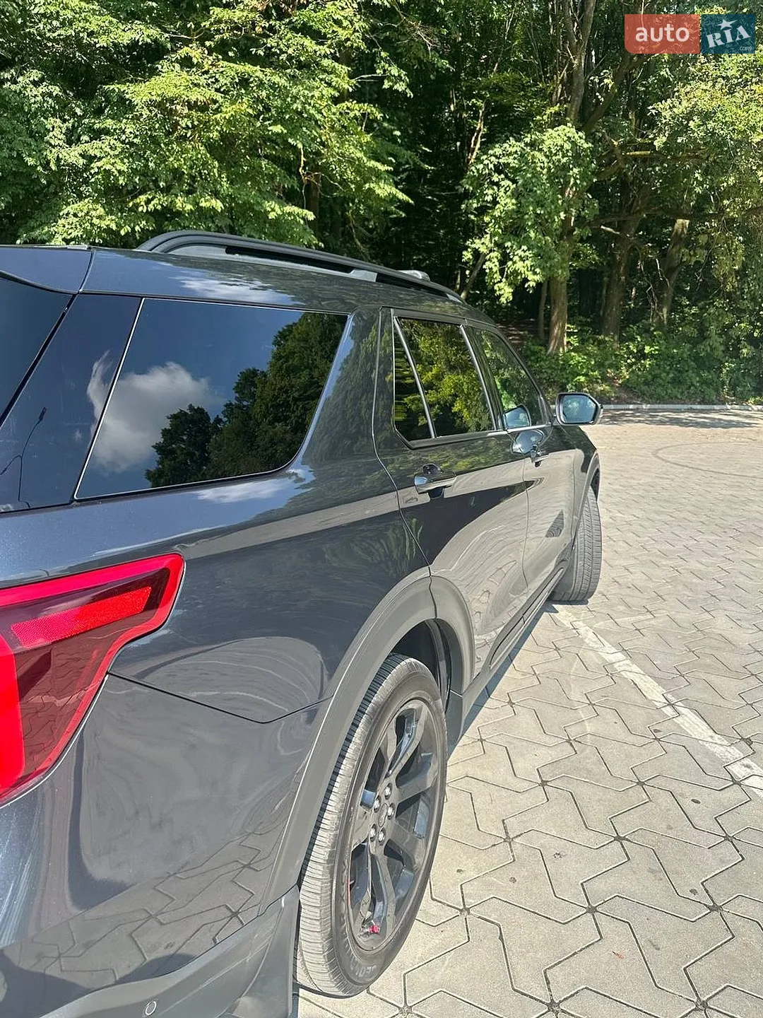 2022 Ford Explorer - мініатюра 6