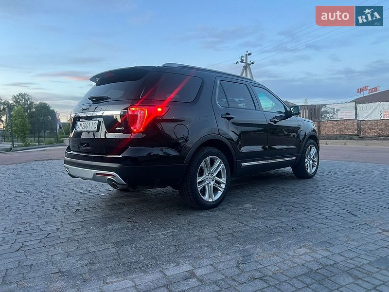 Внедорожник / Кроссовер Ford Explorer 2016 в Житомире