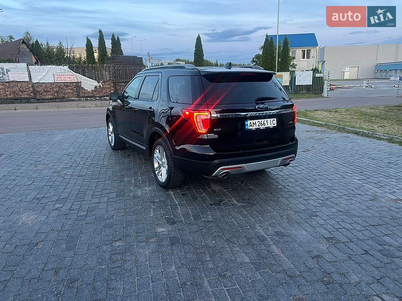 Внедорожник / Кроссовер Ford Explorer 2016 в Житомире