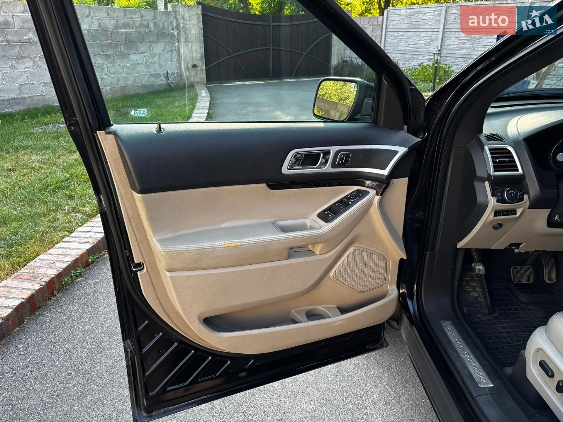2013 Ford Explorer - мініатюра 8