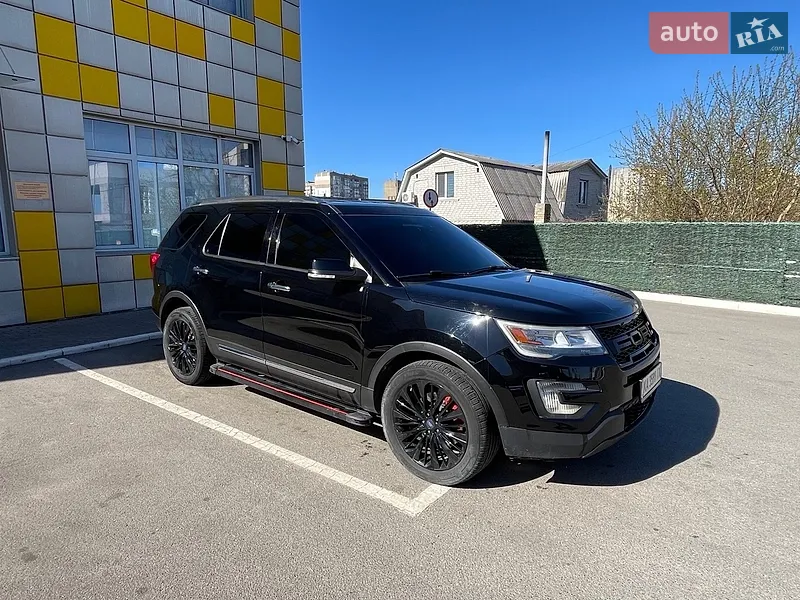 Ford Explorer