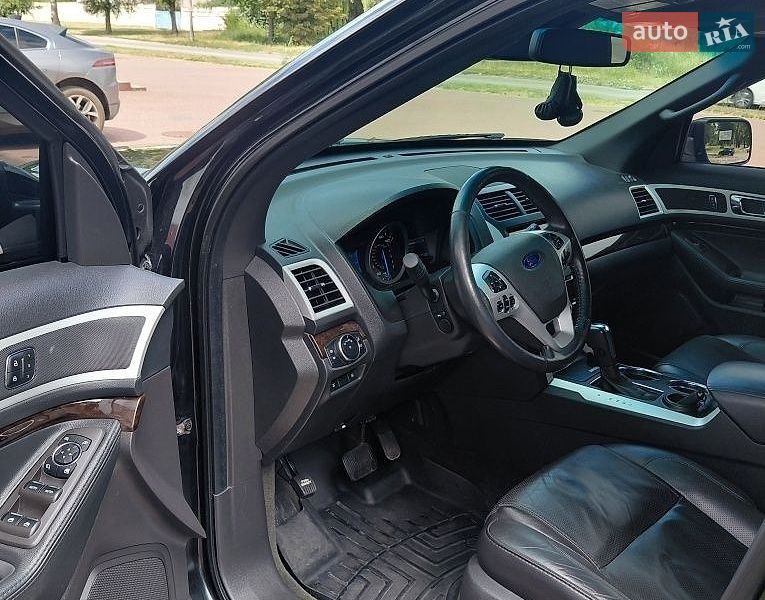 Позашляховик / Кросовер Ford Explorer 2013 в Кам'янському