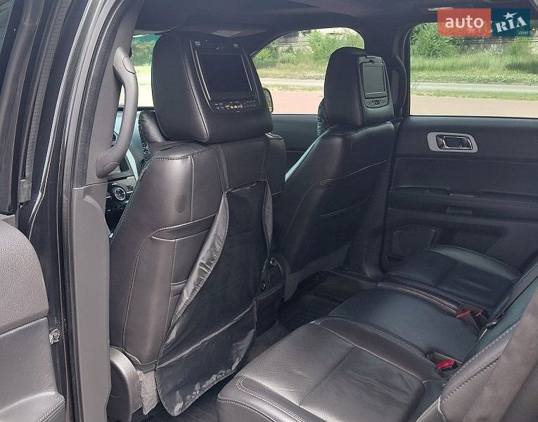 Позашляховик / Кросовер Ford Explorer 2013 в Кам'янському