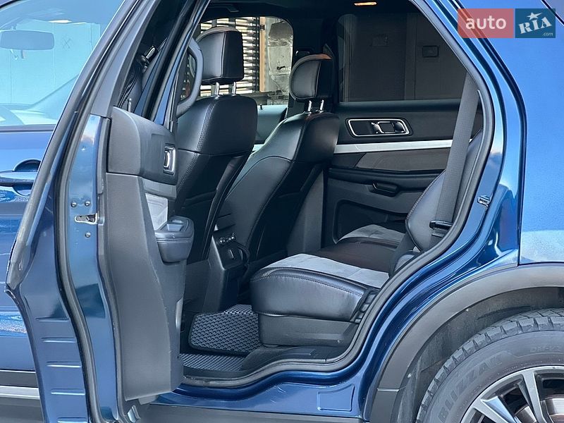 Внедорожник / Кроссовер Ford Explorer 2018 в Киеве