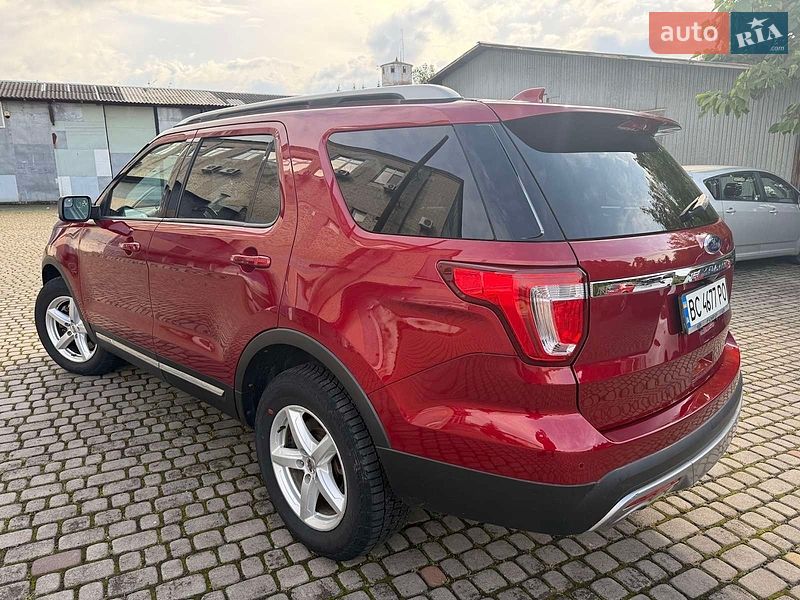 Позашляховик / Кросовер Ford Explorer 2015 в Львові