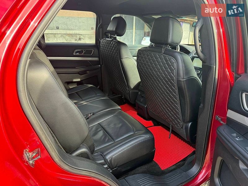 Позашляховик / Кросовер Ford Explorer 2015 в Львові