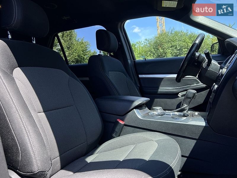 Внедорожник / Кроссовер Ford Explorer 2017 в Львове