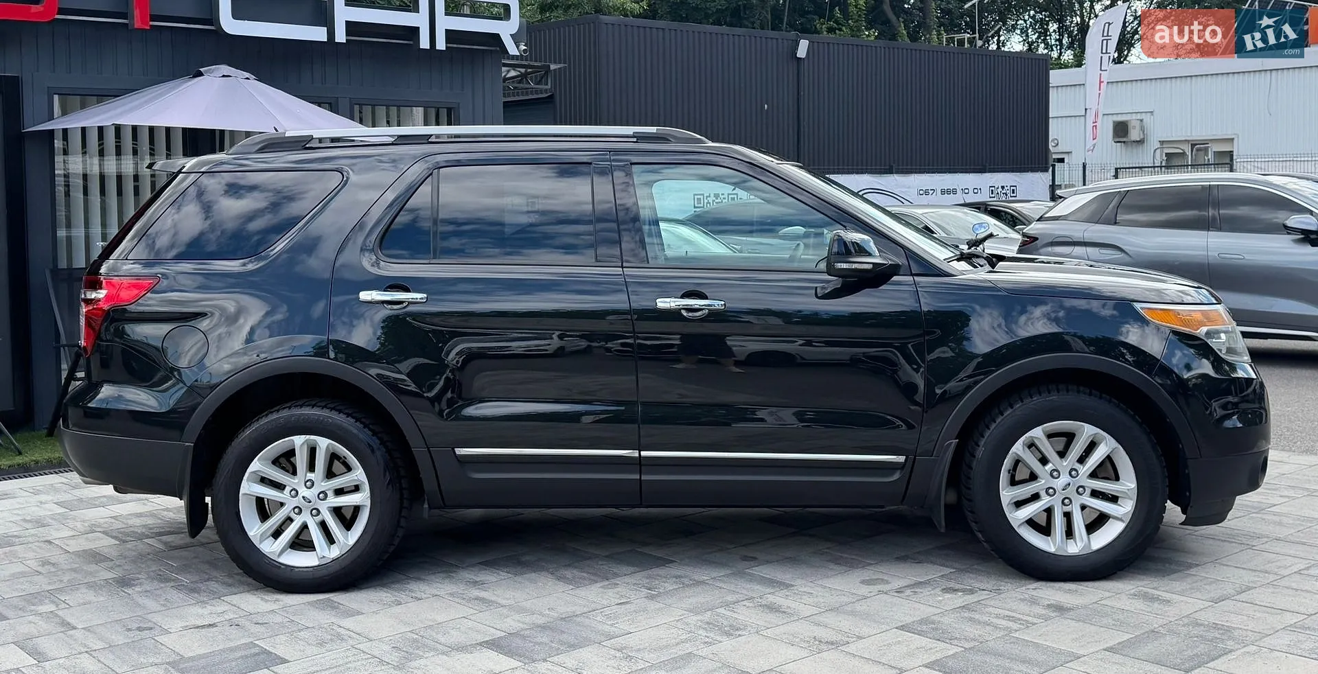 2014 Ford Explorer - мініатюра 4