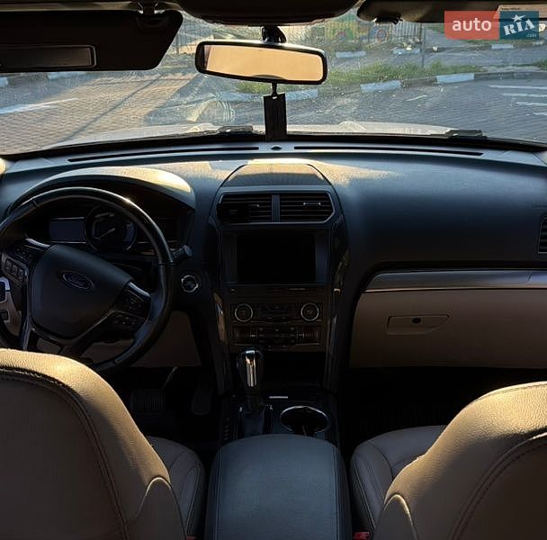 Внедорожник / Кроссовер Ford Explorer 2018 в Ивано-Франковске