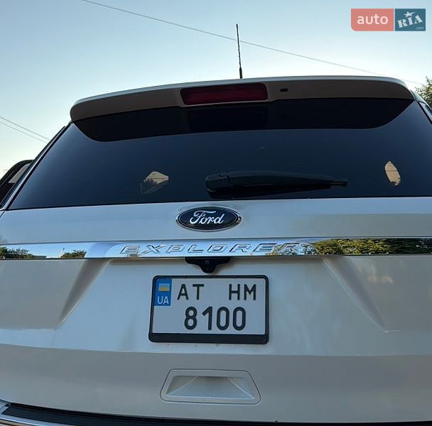 Внедорожник / Кроссовер Ford Explorer 2018 в Ивано-Франковске