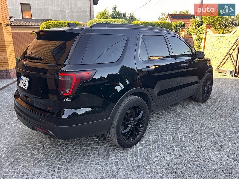 Внедорожник / Кроссовер Ford Explorer 2016 в Броварах