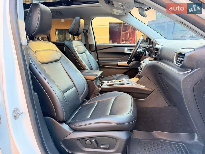 Внедорожник / Кроссовер Ford Explorer 2020 в Львове