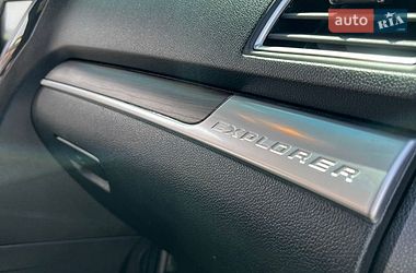 Внедорожник / Кроссовер Ford Explorer 2016 в Виннице