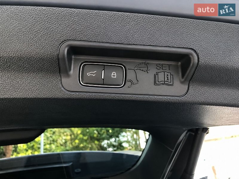 Позашляховик / Кросовер Ford Explorer 2019 в Маневичах