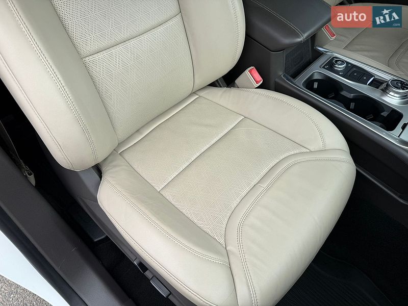 Позашляховик / Кросовер Ford Explorer 2019 в Дніпрі