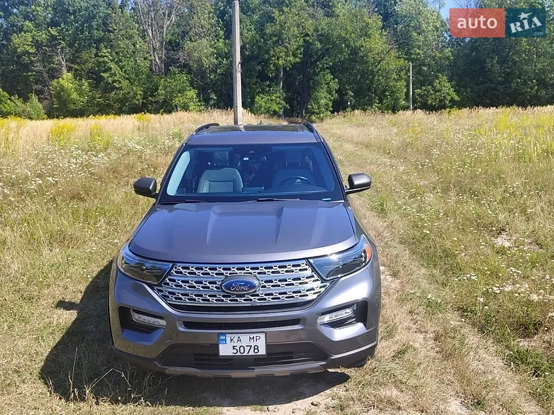 Ford Explorer