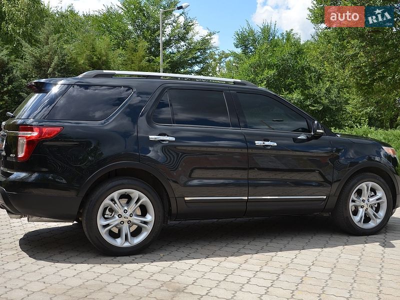 Позашляховик / Кросовер Ford Explorer 2013 в Павлограді