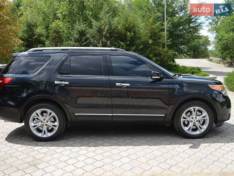 Позашляховик / Кросовер Ford Explorer 2013 в Павлограді