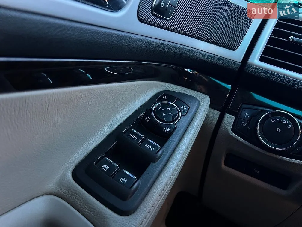 2013 Ford Explorer - мініатюра 12