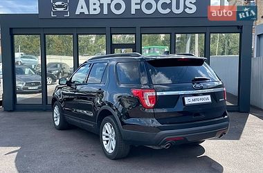 Позашляховик / Кросовер Ford Explorer 2015 в Києві