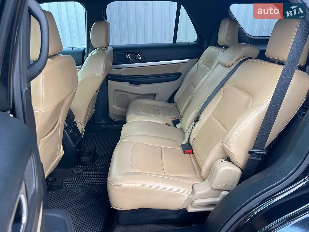 2015 Ford Explorer - мініатюра 10