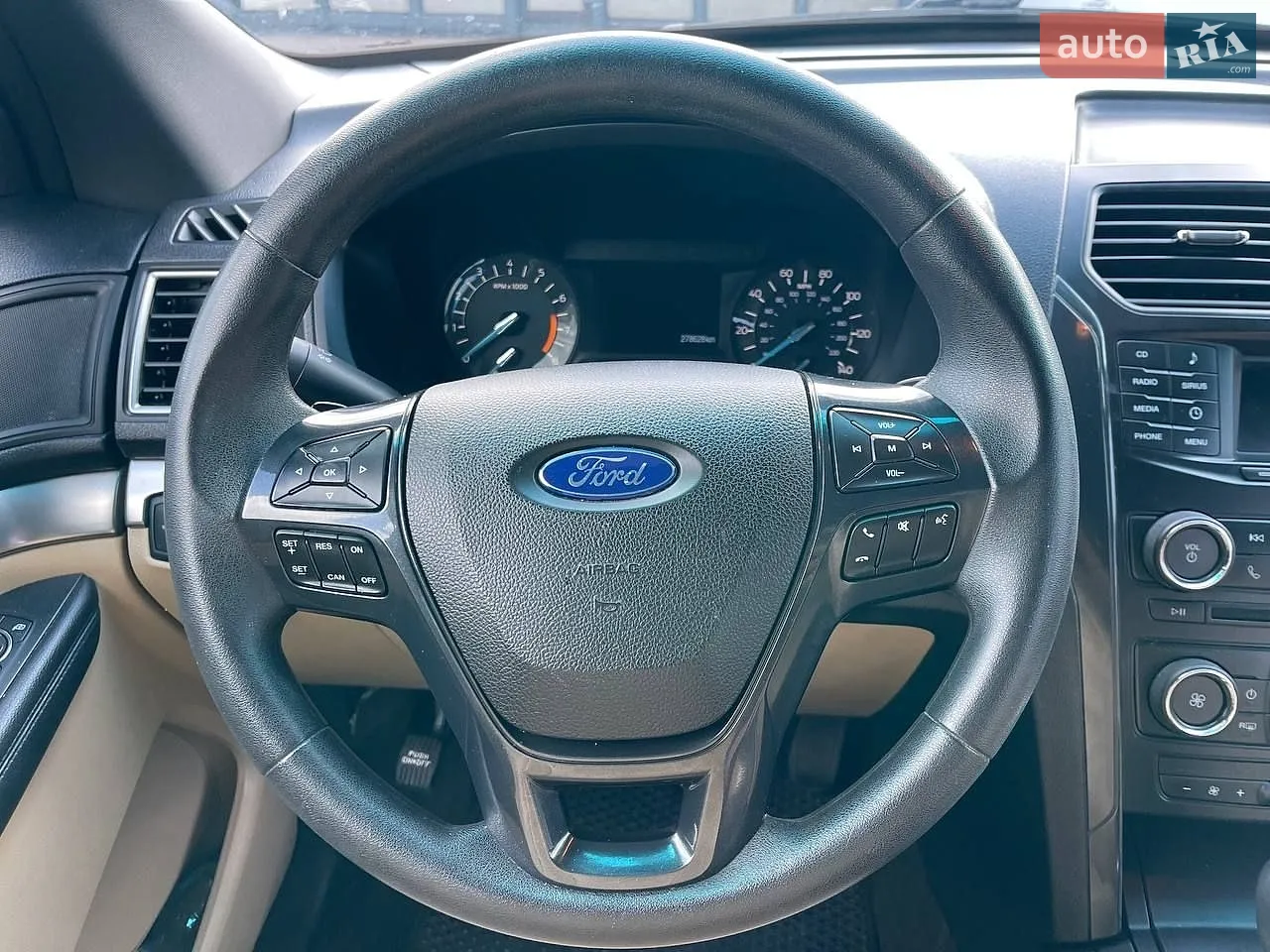 2015 Ford Explorer - мініатюра 15