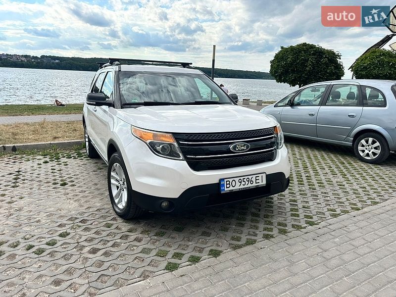 Позашляховик / Кросовер Ford Explorer 2013 в Тернополі