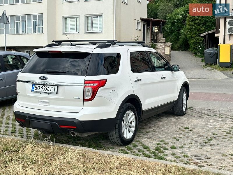 Позашляховик / Кросовер Ford Explorer 2013 в Тернополі