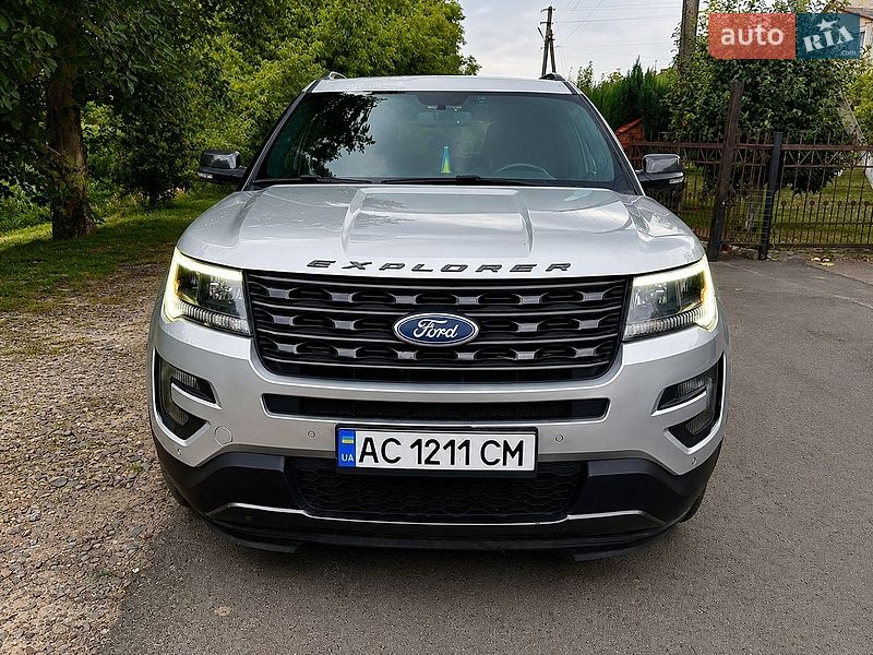 Внедорожник / Кроссовер Ford Explorer 2017 в Владимире