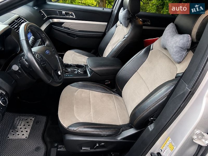 Внедорожник / Кроссовер Ford Explorer 2017 в Владимире