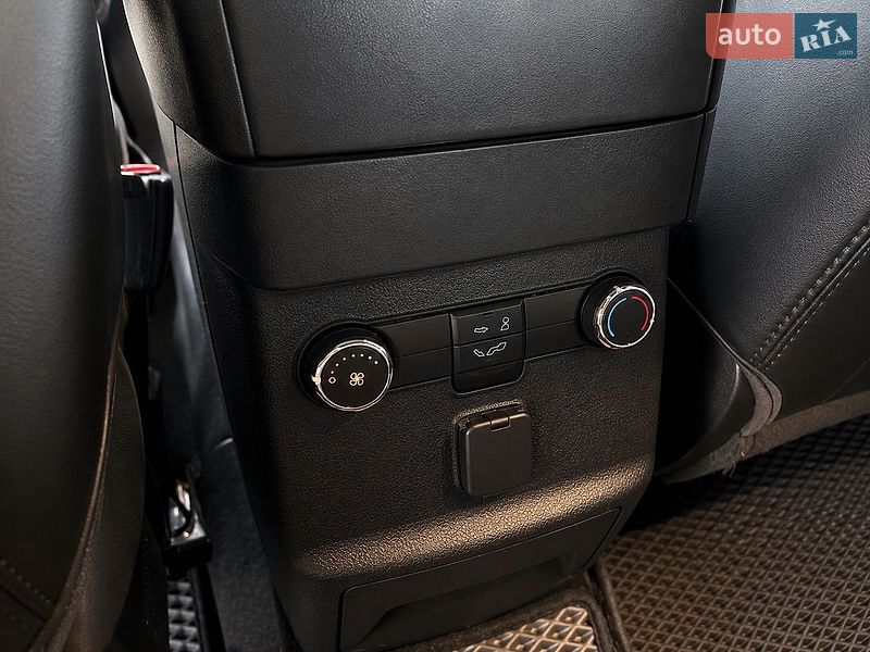Внедорожник / Кроссовер Ford Explorer 2017 в Владимире