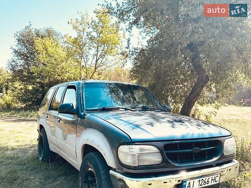 Позашляховик / Кросовер Ford Explorer 1998 в Києві